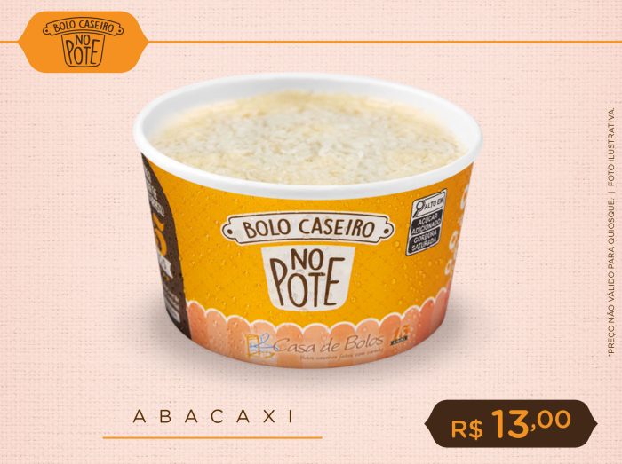 Bolo Caseiro no Pote de Abacaxi