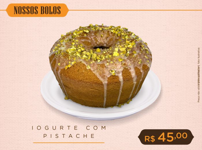 Bolo de Iogurte com Pistache